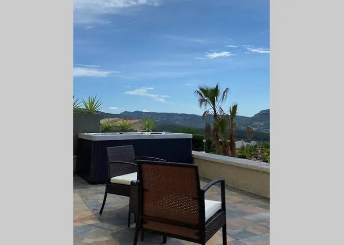 Reves De Vie, Studio Port Miou Perle Rare A Cassis