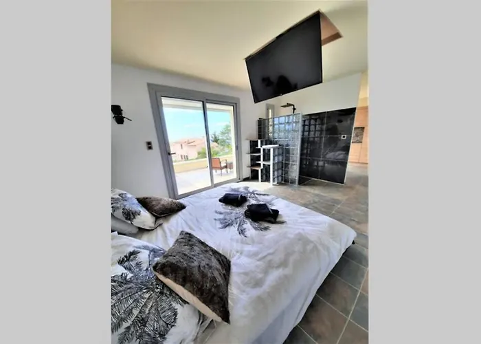 Reves De Vie, Studio Port Miou Perle Rare A Cassis